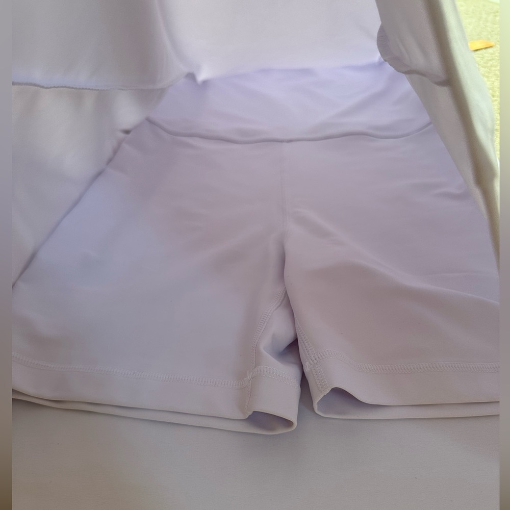Aqua Athletic for Bloomingdale’s tennis dress small with built in shorts NWT - Picture 5 of 7